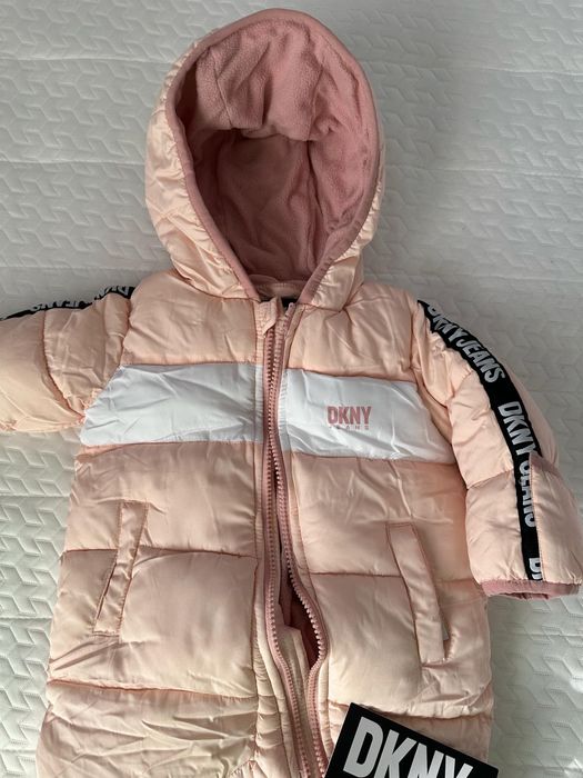 Космонавт DKNY нов