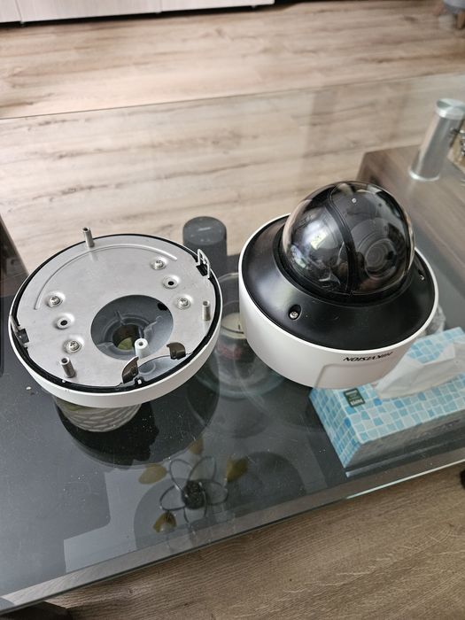 Hikvision ds-2cd5526g0- IZHS 2.8-12mm zoom motorizat