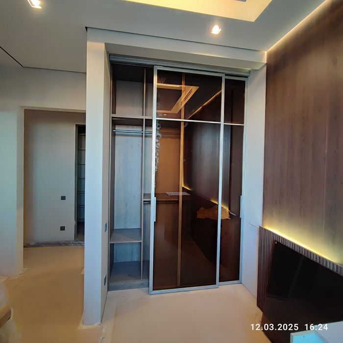 Стеклянные loft перегородки и двери