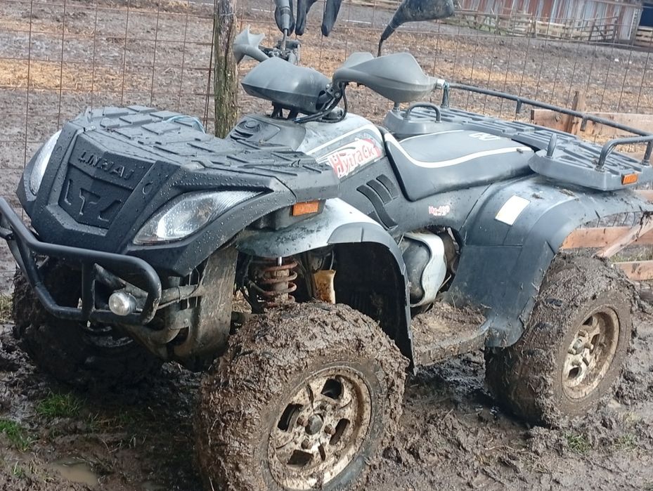 Vând ATV linhai Hytrack 400