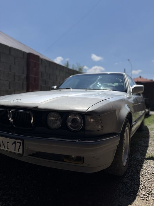 Е32 Бмв , 1992 жылғы