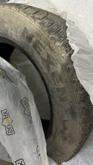 Зимни шина 215/60/16