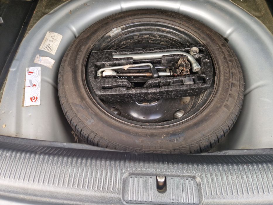 На Части VW GOLF 6 1.6TDI CAYC/Голф 6 1.6тди КАУК на части