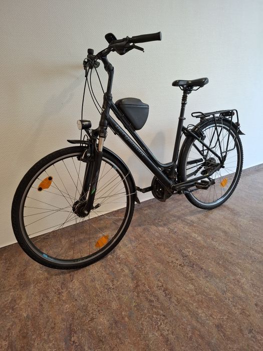 Bicicletã Bergamont Trekking City