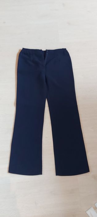 Школьная форма для девочки на первый класс