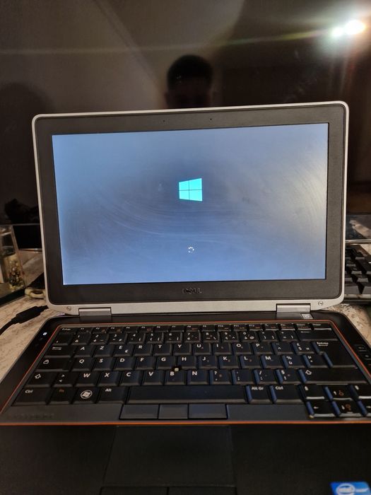 Dell Latitude i3 Windows 10