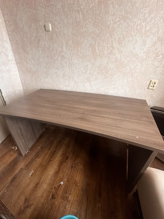 Стол компютерный,