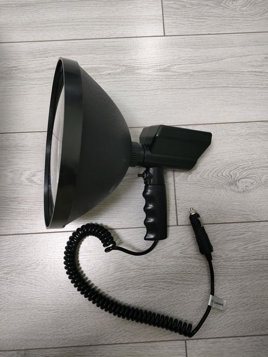 Продам фараискатель ксеноновые!