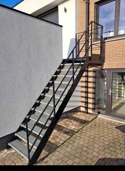 Vând scări metalice și trepte metalice la comandă
Realizez și vând scă