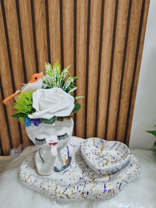 Vând aranjamente handmade din ipsos