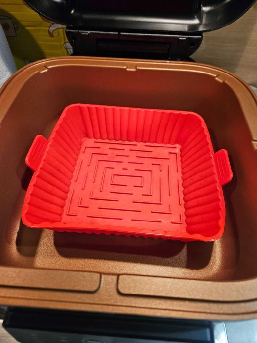 Мултикукър с Еърфрайър Russell Hobbs Satisfry 26520-56+подарък