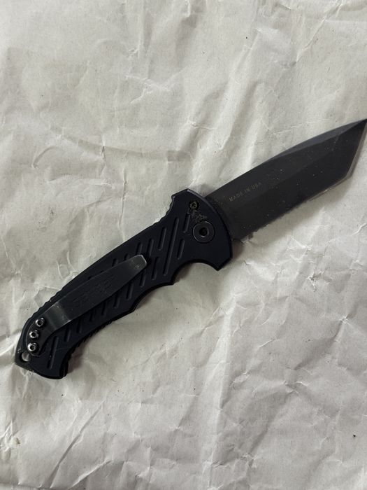Gerber Auto 06 Button Lock G0377