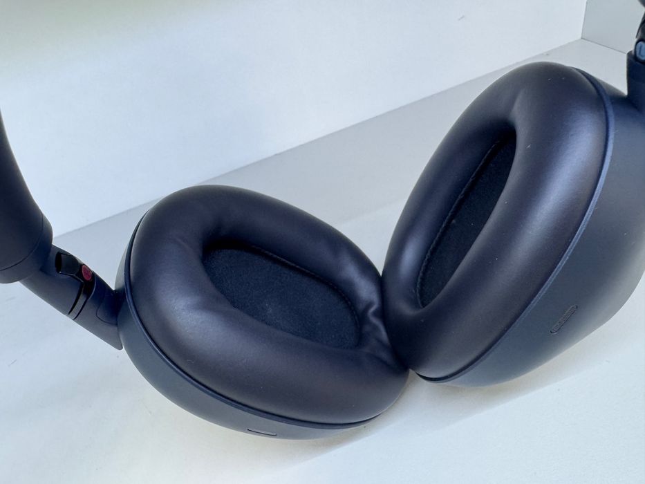 Casti Sony WH-1000XM6