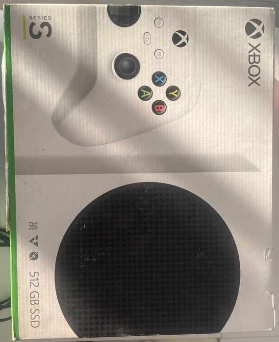 Xbox series S alb cu o maneta