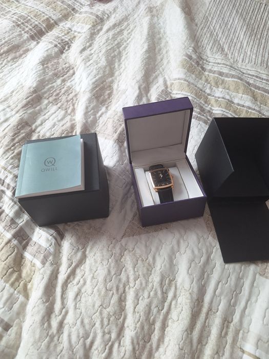 Золотые часы Qwill