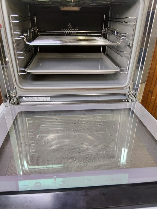 Уникална бяла печка за вграждане Миеле Miele  Made in Germany с 2 години гаранция!