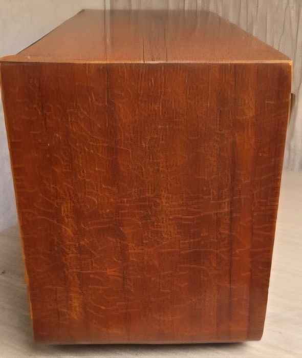 Стар механичен часовник