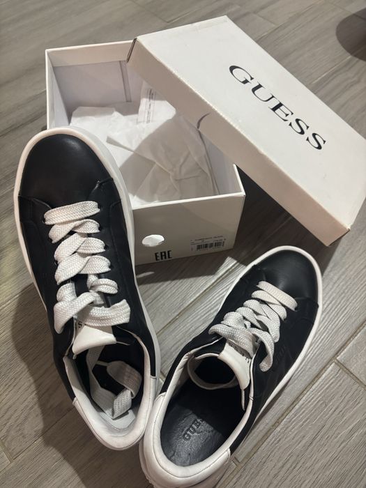 Pantofi sport GUESS – damă