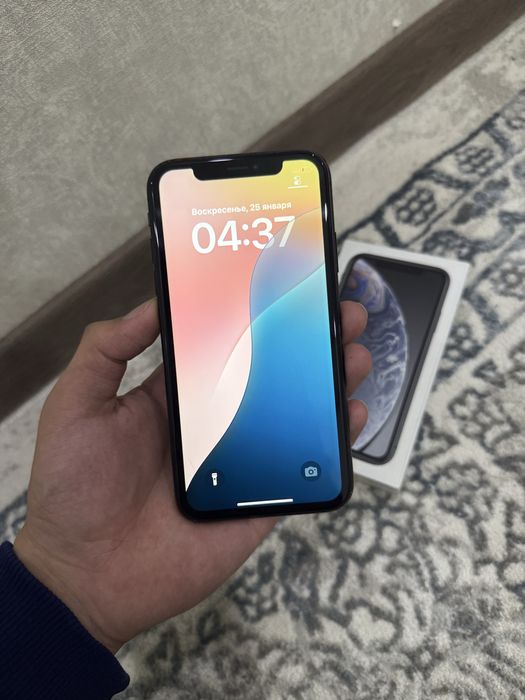 iPhone Xr 64GB 77% korobka document