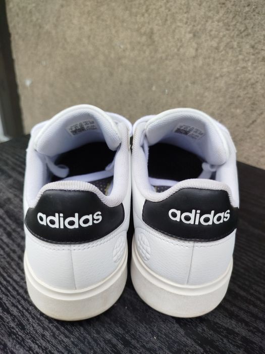 Дамски кецове Adidas