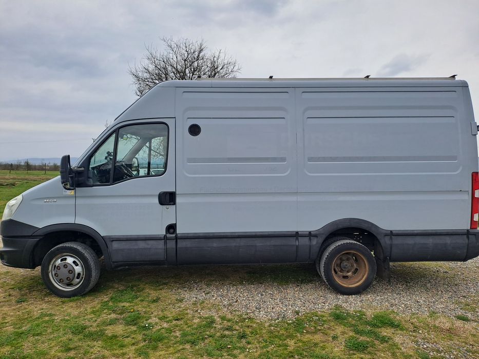 Iveco daily 35c13 se conduce B