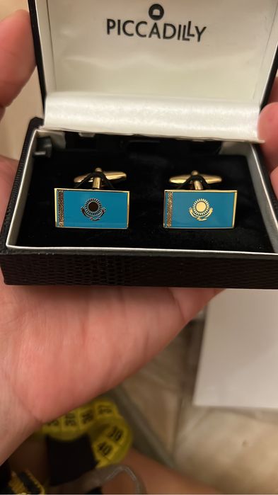 Мужские запонки