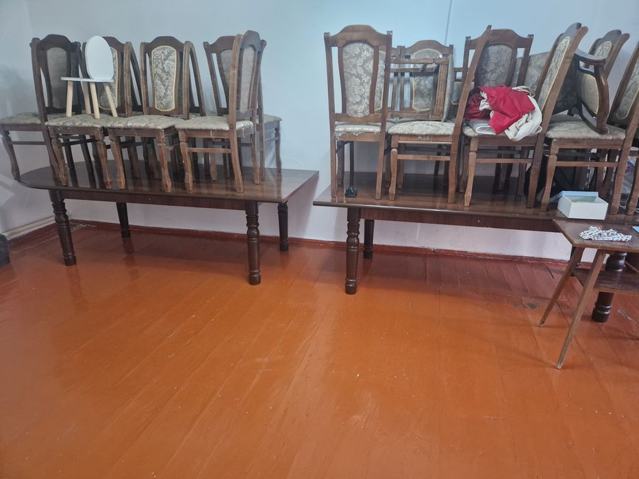 Стол 6м. 20стулясымен сатылады