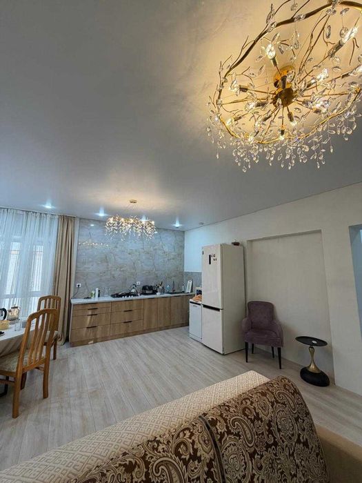 Продам дом в районе КСК