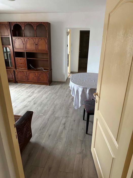Apartament de inchiriat