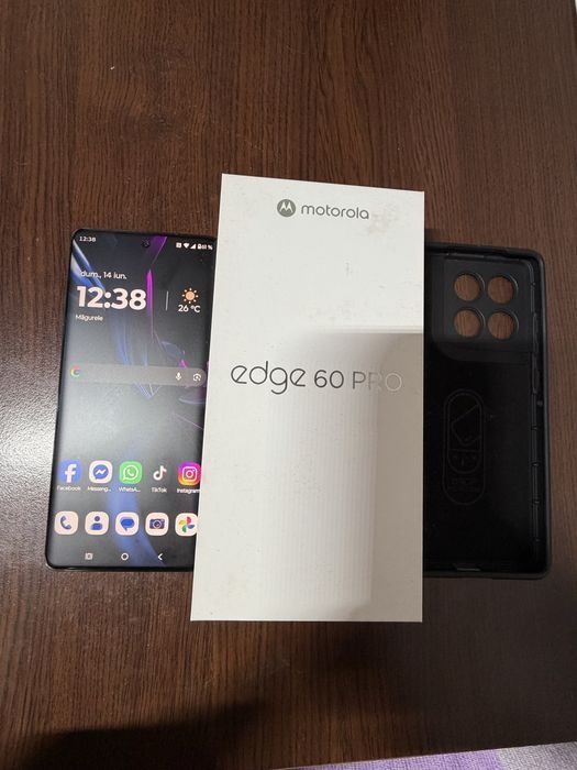 Motorola Edge 60 Pro RAM 12GB +12GB Boost ROM 512GB