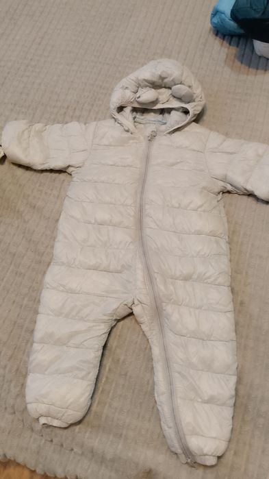 Продам детские комбинезоны