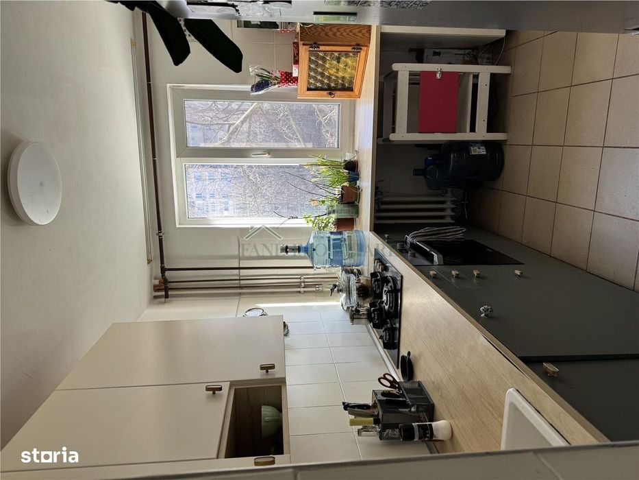 Vanzare apartament 3 camere Dr. Taberei, Parc Moghioros