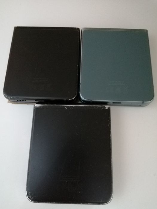 Samsung Galaxy Z Flip 3 Defecte Display Sparte