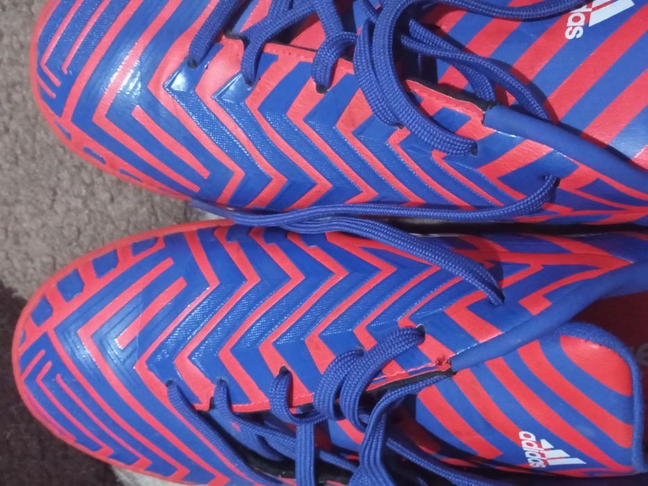 Adidas predator fotbal