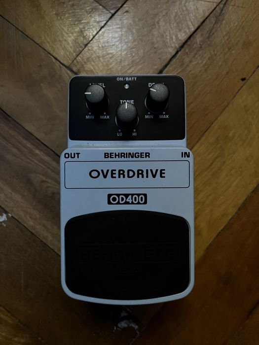 Китарни ефекти (камиончета)