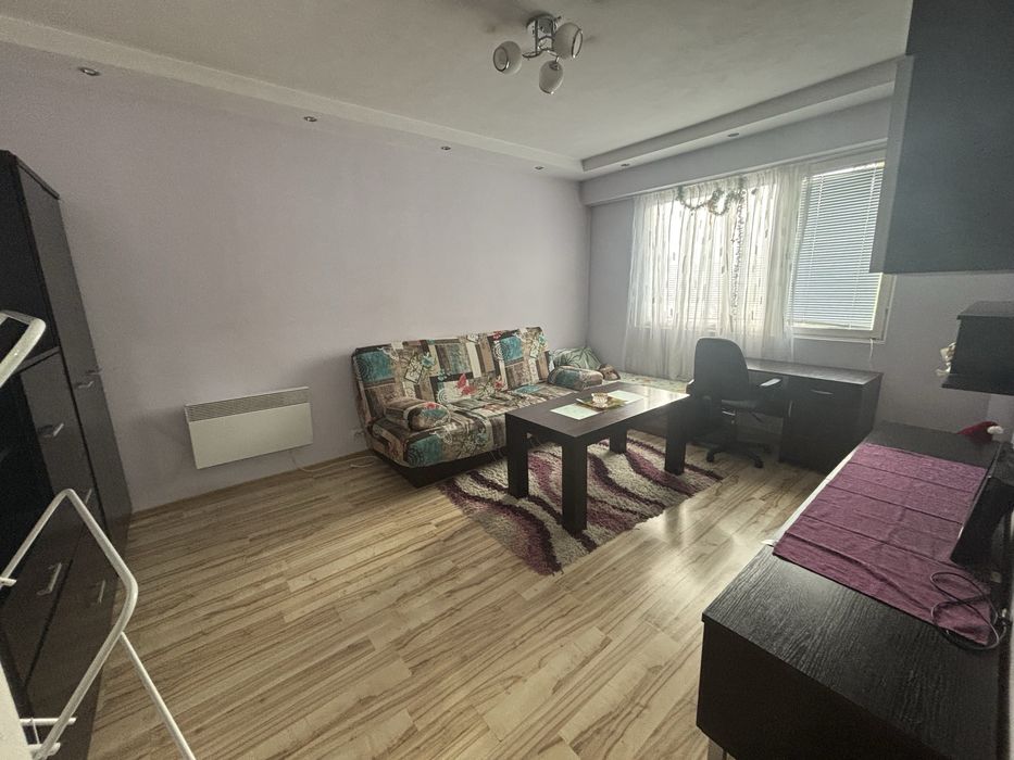 Дава се под наем Двустаен апартамент в Габрово, Младост - 65 кв.м за 239.19 € - Снимка #1