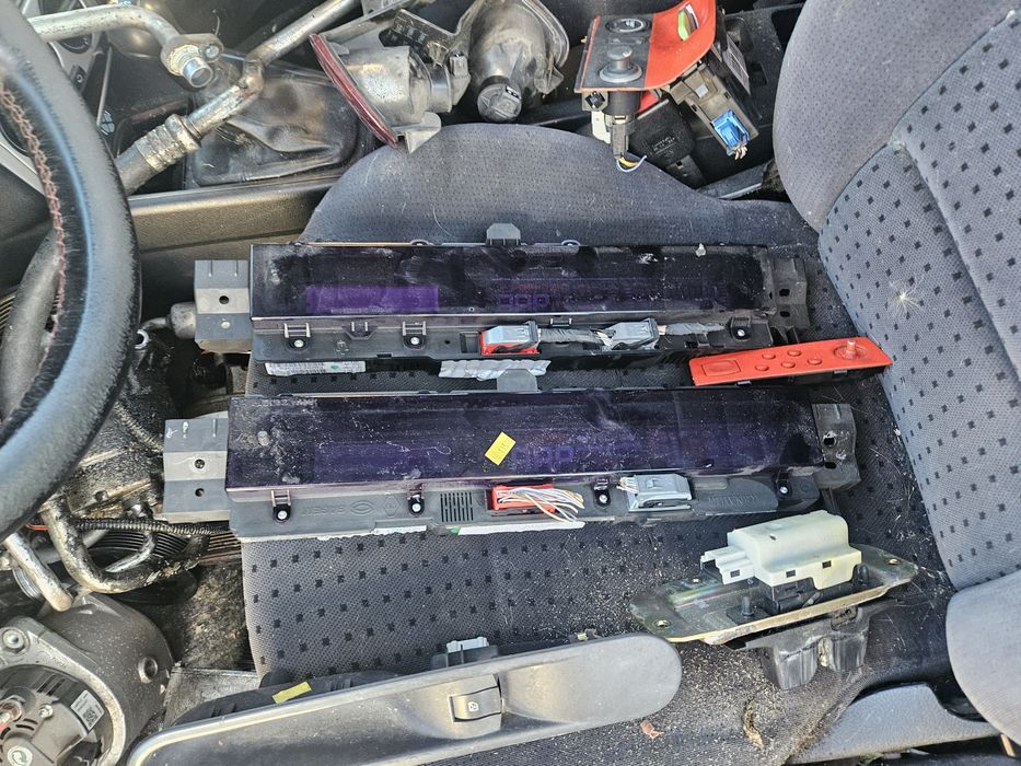 Ceasuri de bord Renault espace 4