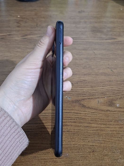 Samsung A22 aybi yo'q