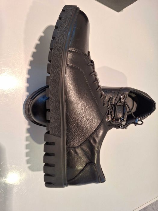 Мужкие ботинки размер  41-2пары