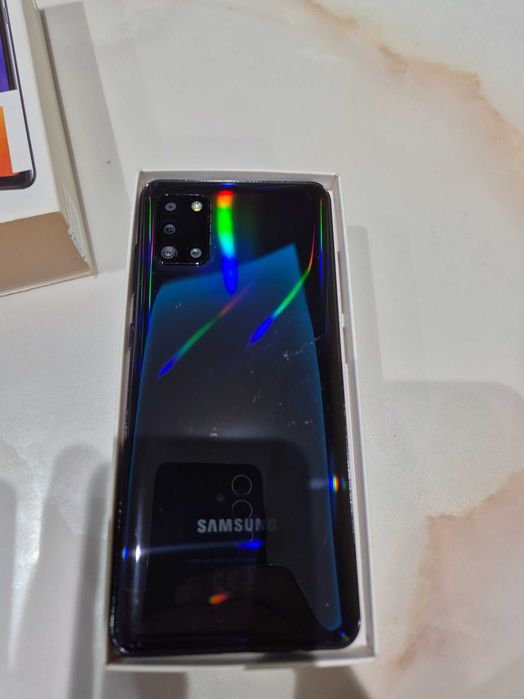 Samsung A31 в отлично състояние