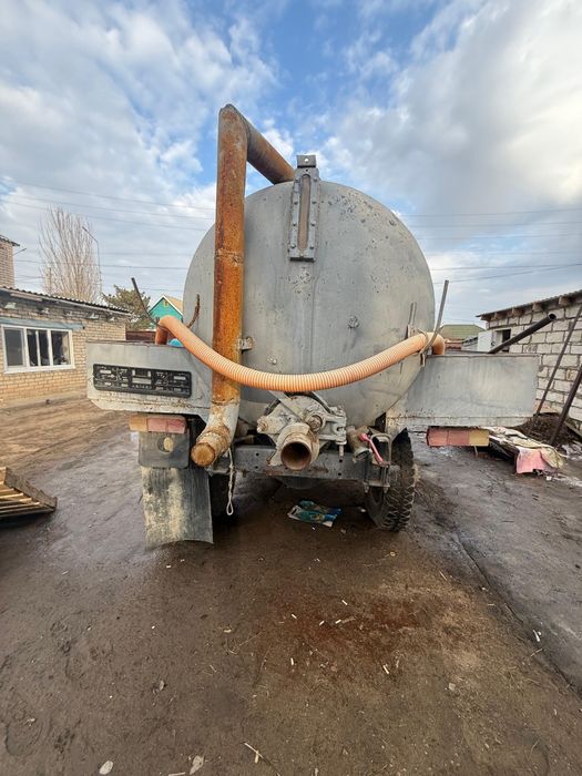 Продам зил ассенизатор