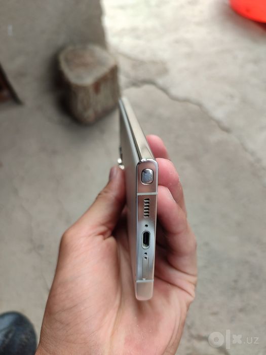Samsung S23 Ultra sotilad