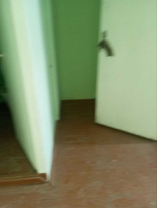 Срочно сотилади 1 хона 2 хона килинган