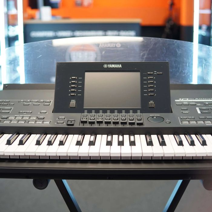 Claviatura Yamaha Tyros 4 Limited Edition 10th Anniversary/ 12 LUNI GARANTIE