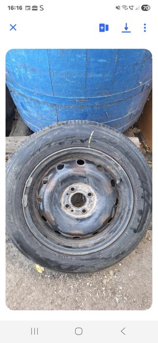 Vand cauciucuri vara vag sau scoda rezerva logan