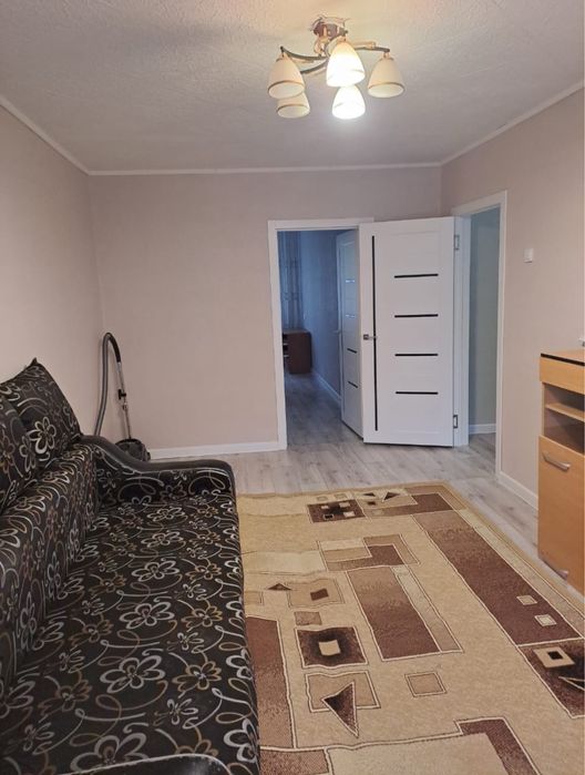 Продам 2 ком квартиру на 26