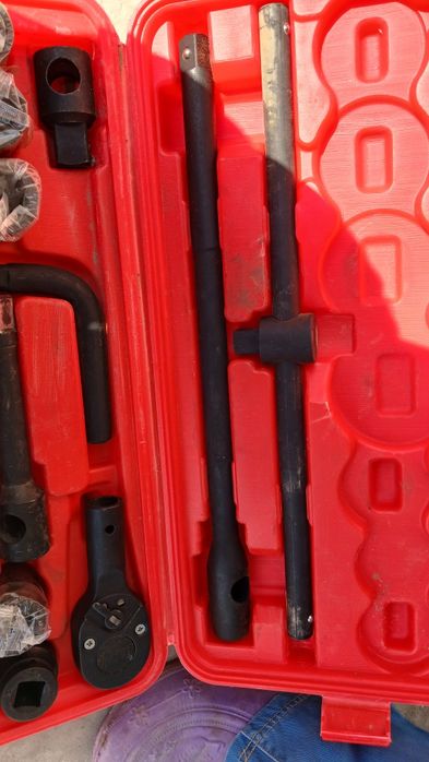 Продам набор головок