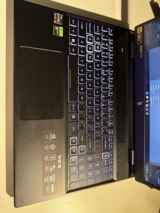 Acer Nitro 16 RTX 4070 • 1TB SSD • Ryzen 7 7735HS • 16GB RAM • 165Hz