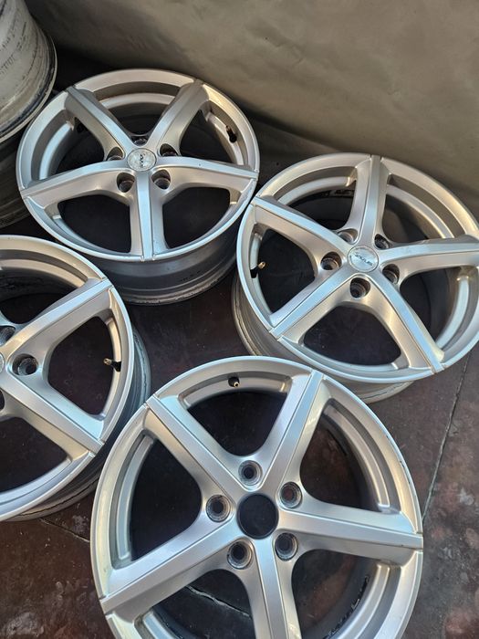 Джанти 16"цола 5/108/63'4