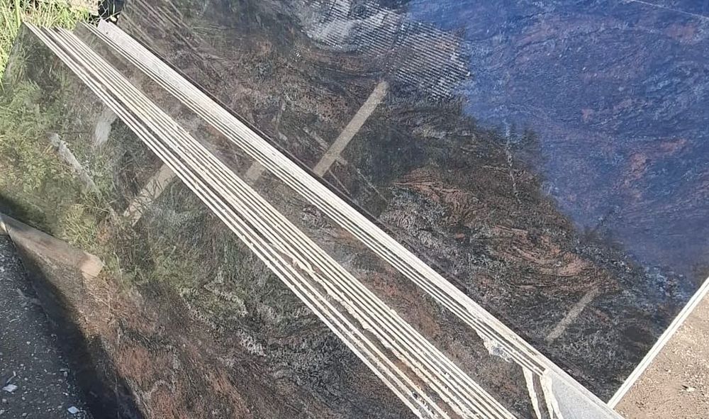 Balustri, trepte, placaje, Glafuri , Marmură, Granit, travertin